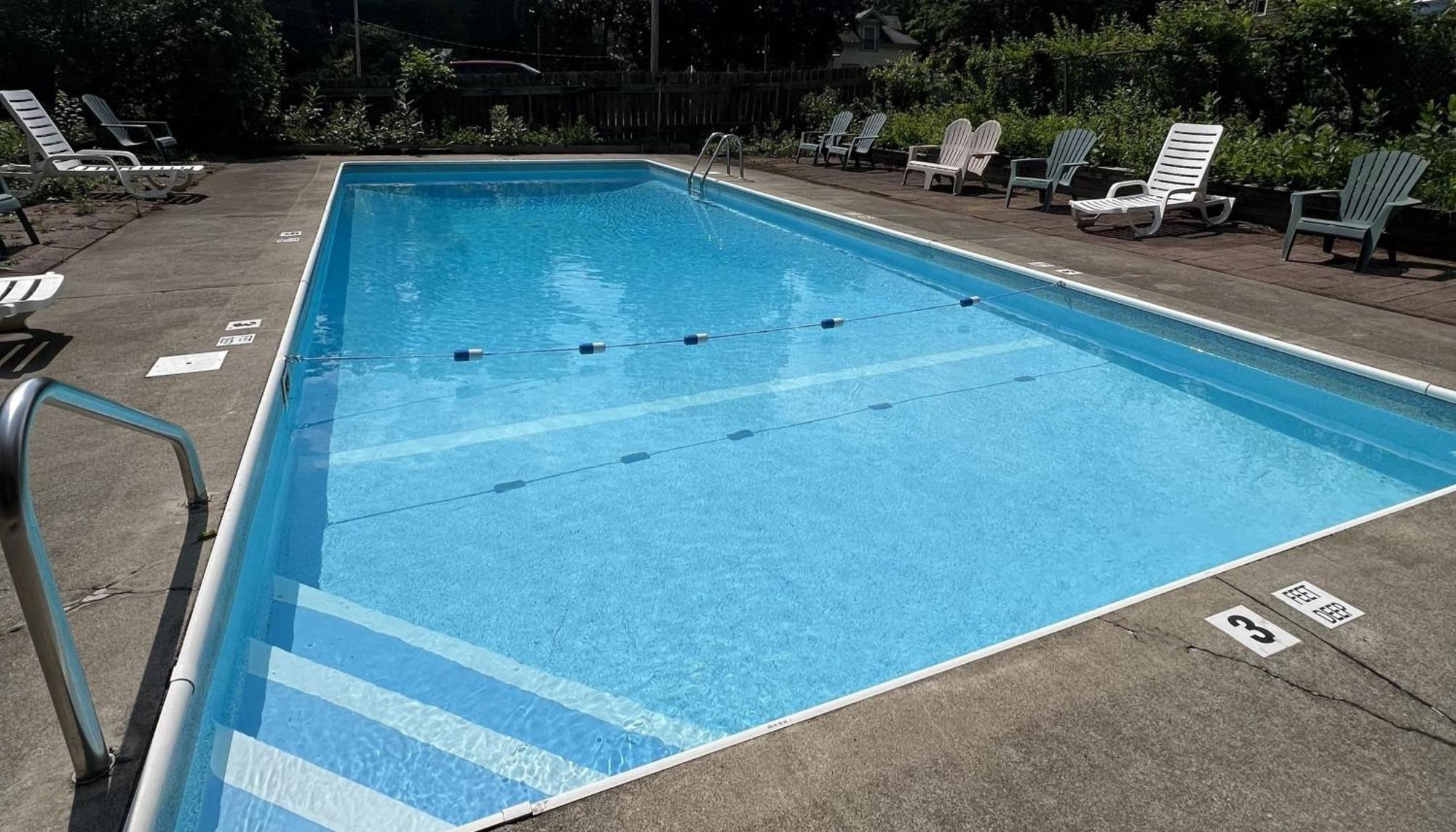 Motel Luzerne Lake Luzerne 外观 照片
