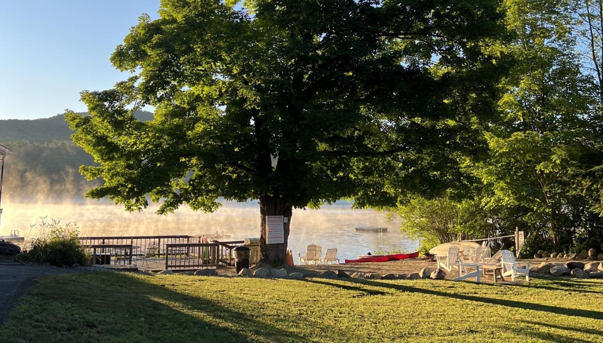Motel Luzerne Lake Luzerne 外观 照片